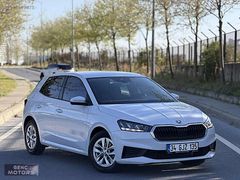 GENÇ MOTORS 2023 KARTA TAKSİT FABİA BEYAZ 36 BİN KM OTOMATİK