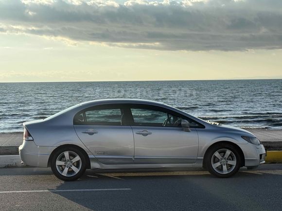 Sahibinden Honda Civic 1.6 Premium 2010 model