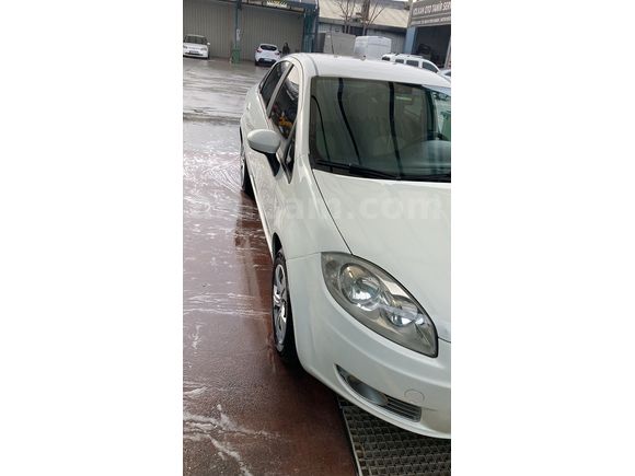 Sahibinden Fiat Linea 1.3 Multijet Active Plus 2012 Model İstanbul Değişensiz