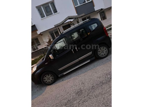 Sahibinden Fiat Fiorino Cargo 1.3 Multijet 2013 Model  155.000 km Siyah