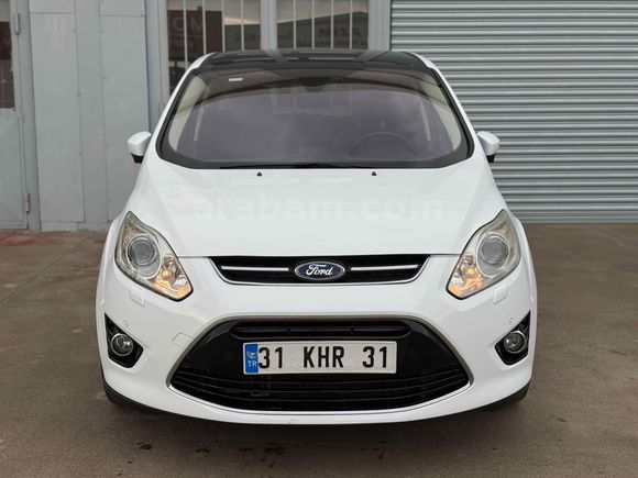 Boyasız C-Max 1.6 TDCi Titanium X  158 Km cam tavn