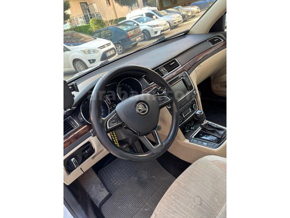 Sahibinden Skoda SuperB 1.6 TDI Elegance 2014 Model