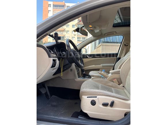 Sahibinden Skoda SuperB 1.6 TDI Elegance 2014 Model