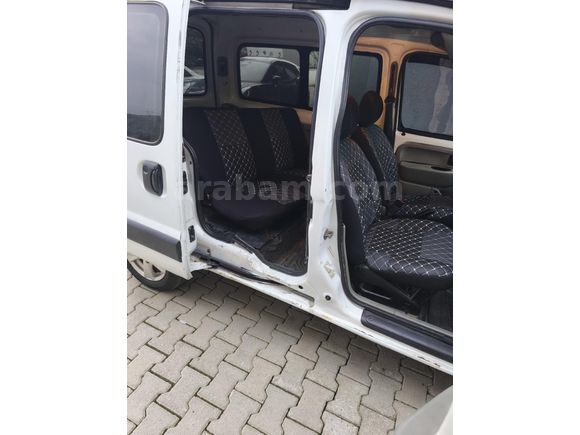 Sahibinden Renault Kangoo 1.5 dCi Expression 2004 Model  400.000 km Beyaz