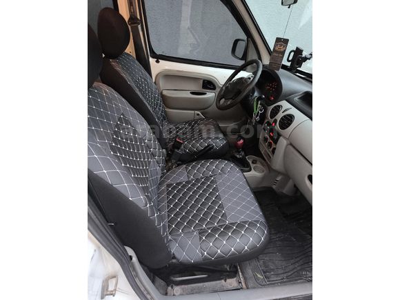 Sahibinden Renault Kangoo 1.5 dCi Expression 2004 Model  400.000 km Beyaz