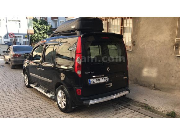 Sahibinden Renault Kangoo Multix 1.5 dCi Expression Chromeline 2010 Model