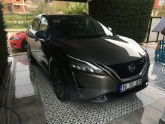 Sahibinden  7700 km de sıfır ayarında Nissan Qashqai 1.3 DIG-T Sky Pack 4*4 2023 Model 