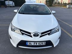 Sahibinden Toyota Auris 1.33 Life 2015 Model 