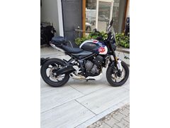Triumph Trident Trible Tribute 660
