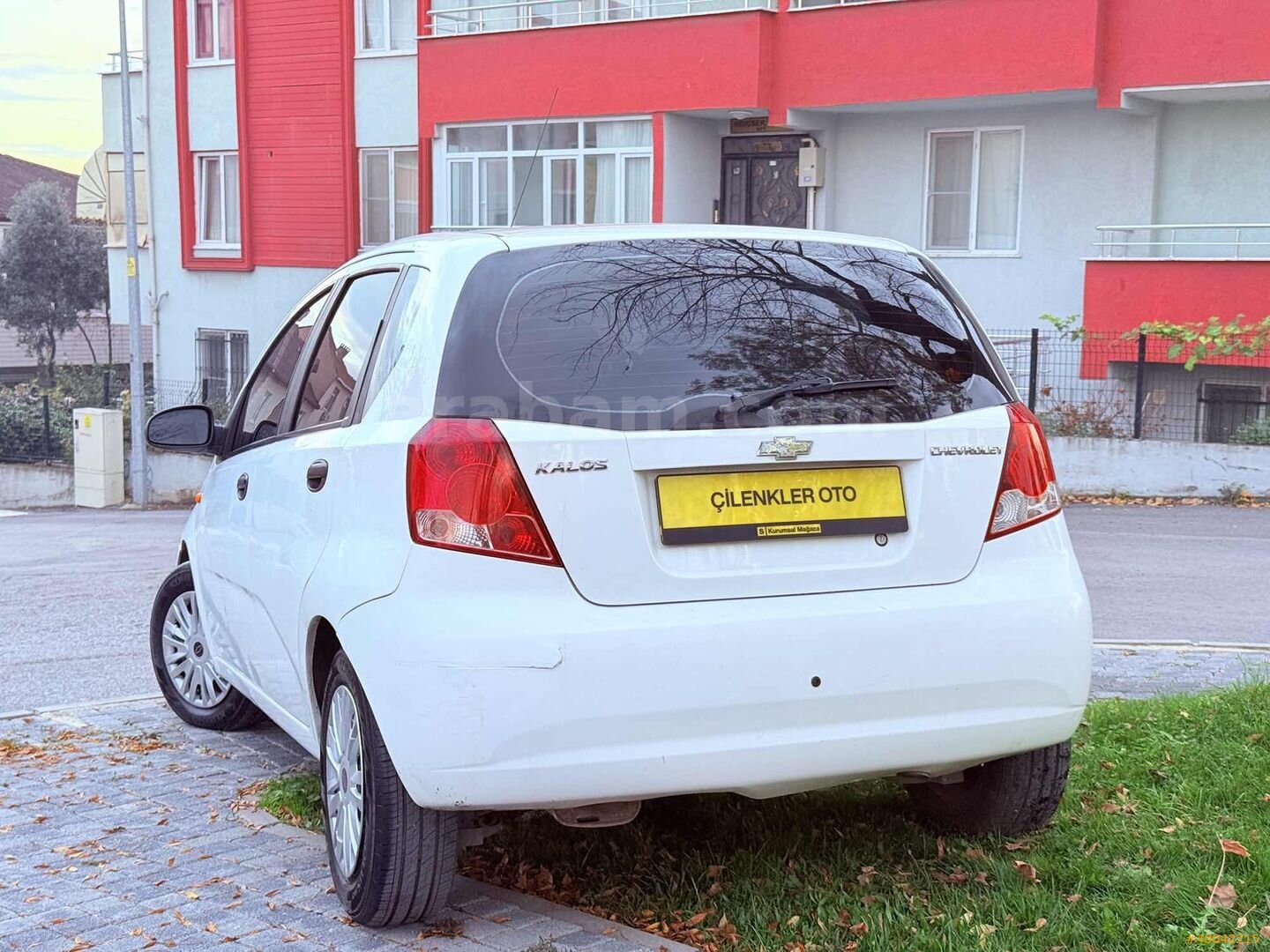 Galeriden Chevrolet Kalos 1.2 SE 2005 Model Kocaeli 204.000 km Beyaz 3
