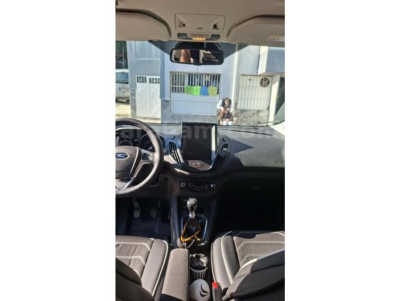 Sahibinden Ford Tourneo Courier 1.5 TDCi Journey Titanium 2021 Model