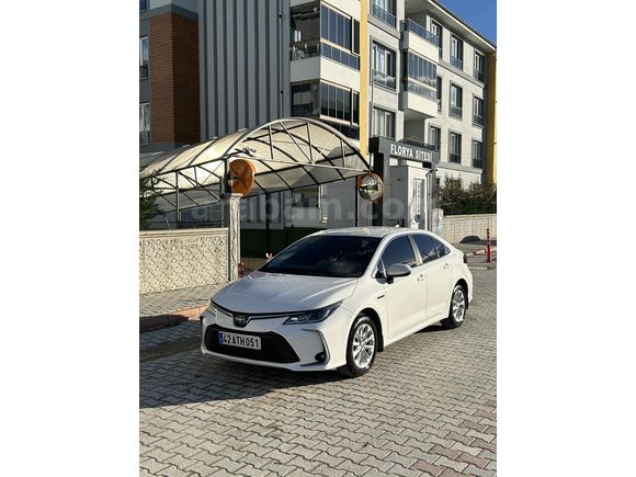 Sahibinden Toyota Corolla 1.8 Hybrid Dream 2019 Model 