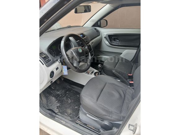 Sahibinden Skoda Fabia 1.2 Ambiente 2011 Model