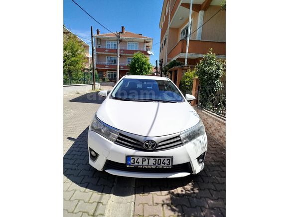 SON FİYAT, SON HAFTA.Sahibinden 2016 Otomatik Toyota Corolla 1.4 D-4D Touch paket Tekirdağ 224.000 km i