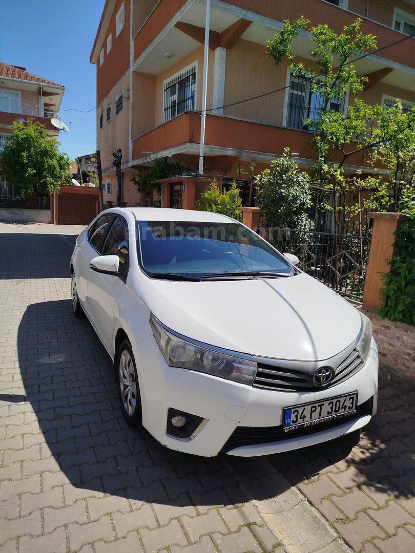 SON FİYAT .Sahibinden 2016 Otomatik Toyota Corolla 1.4 D-4D Touch paket Tekirdağ 224.000 km i 2