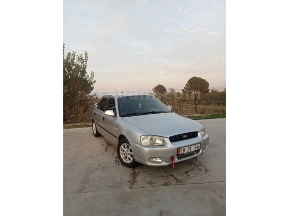 Sahibinden Hyundai Accent 1.5 1.5i GLS 2000 Model 