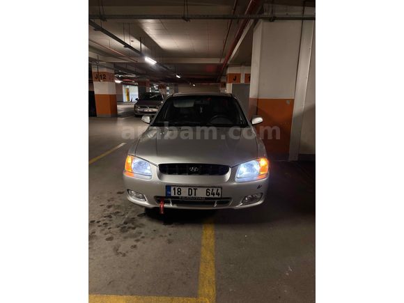 Sahibinden Hyundai Accent 1.5 1.5i GLS 2000 Model 