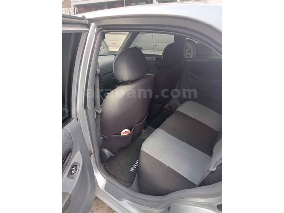 Sahibinden Hyundai Accent 1.5 1.5i GLS 2000 Model 