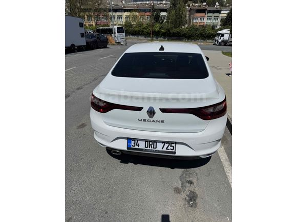 Sahibinden Renault Megane 1.5 Blue DCI Joy 2020 Model 
