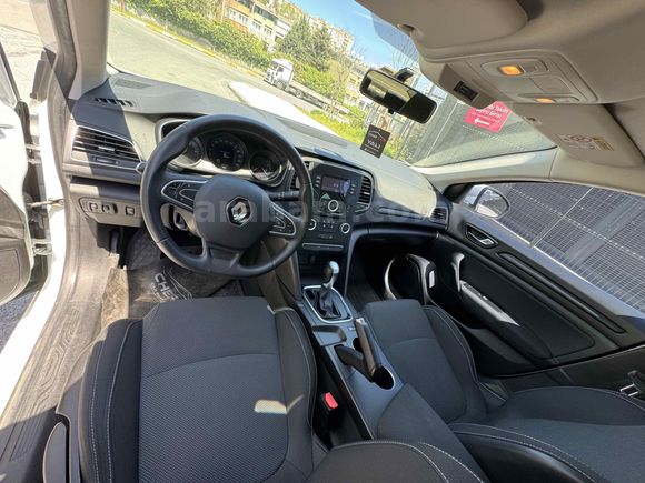 Sahibinden Renault Megane 1.5 Blue DCI Joy 2020 Model 