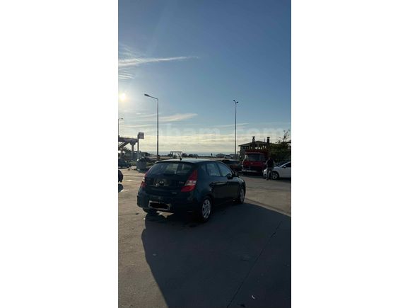 Sahibinden Hyundai i30 1.6 CRDi Team 2011 Model 