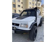 Sahibinden Suzuki Vitara 1.6 JLX 1996 
Model 
Fiyat  konusunda yardımcı olacağım 