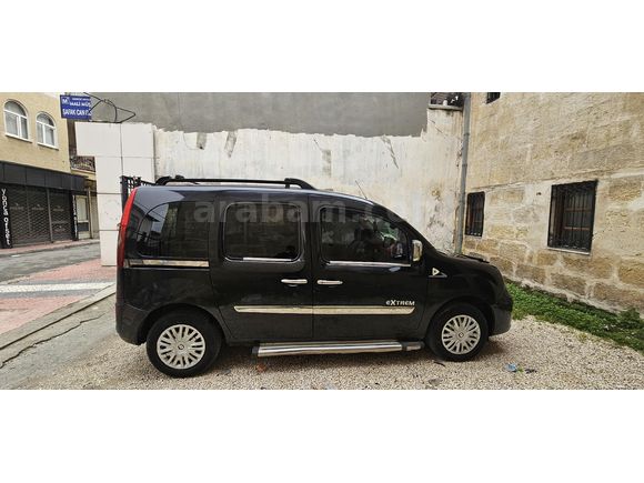 Sahibinden Renault Kangoo 1.5 dCi Expression 2009 Model