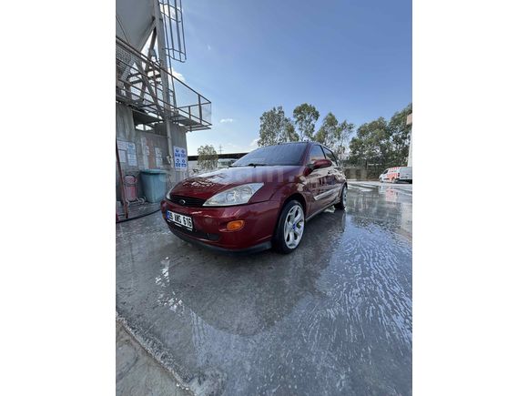Sahibinden Ford Focus 1.6 Ambiente 2001 Model  284.000 km Bordo