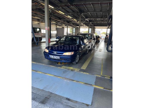 Sahibinden Peugeot 306 1.6 Platinum 2000 Model son  iki gün 
 