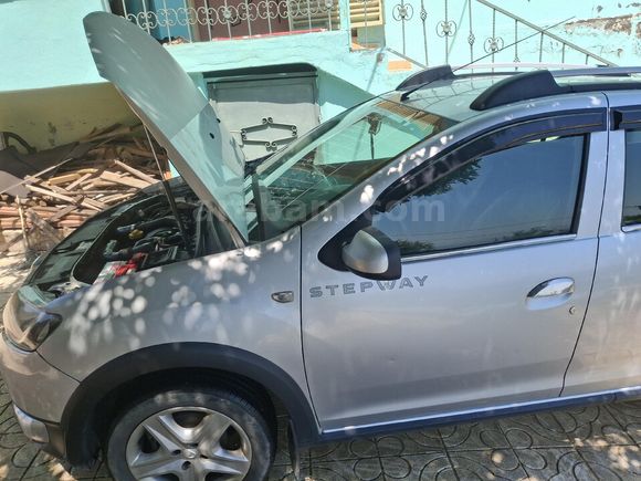 Sahibinden Dacia Sandero 1.5 dCi Stepway 2015 Model