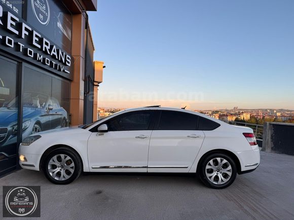 REFERANS OTOMOTİV'DEN BAKIMLI HATASIZ 2 PARÇA BOYALI 315.000 KM