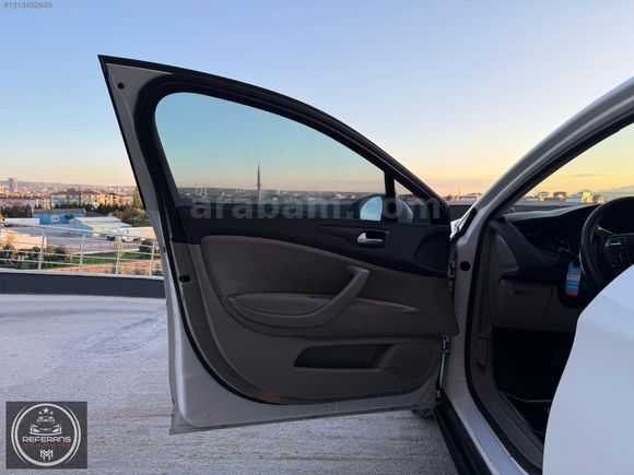 REFERANS OTOMOTİV'DEN BAKIMLI HATASIZ 2 PARÇA BOYALI 315.000 KM