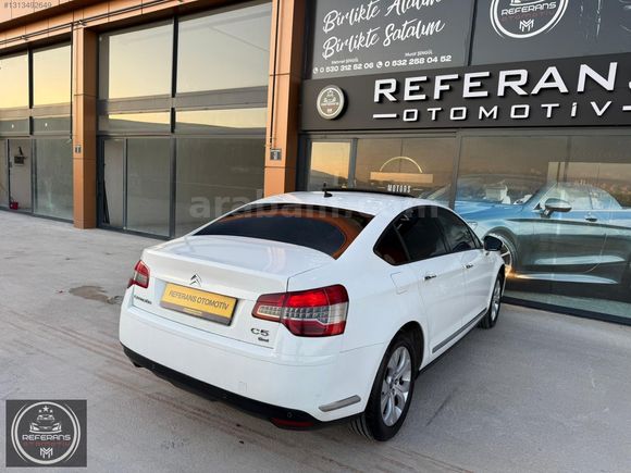 REFERANS OTOMOTİV'DEN BAKIMLI HATASIZ 2 PARÇA BOYALI 315.000 KM