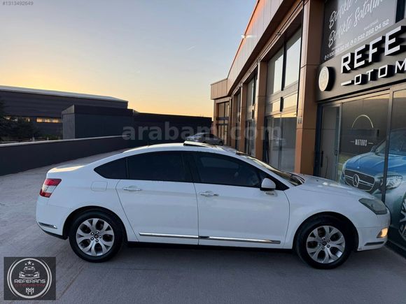 REFERANS OTOMOTİV'DEN BAKIMLI HATASIZ 2 PARÇA BOYALI 315.000 KM