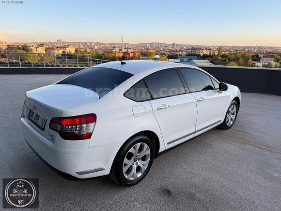 REFERANS OTOMOTİV'DEN BAKIMLI HATASIZ 2 PARÇA BOYALI 315.000 KM