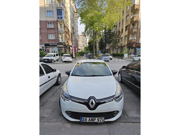 Sahibinden Renault Clio 0.9 TCe Icon 2013 Model