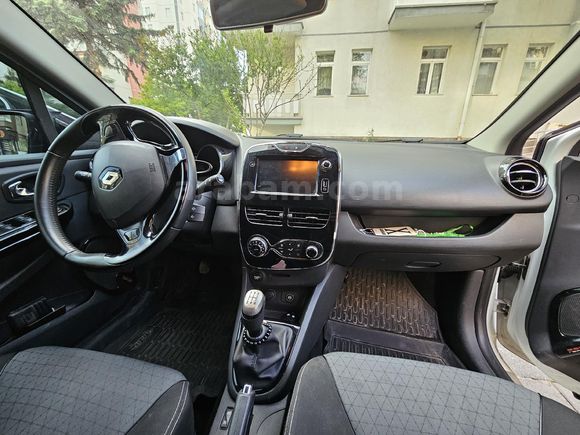 Sahibinden Renault Clio 0.9 TCe Icon 2013 Model