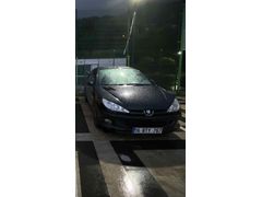 Sahibinden Peugeot 206 1.6 HDi Comfort 2011 Model Bursa 153.800 km Siyah