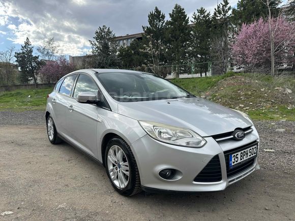 HATASIZ TESLA EKRANLI FOKUS