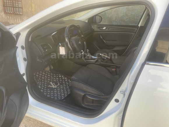 Sahibinden Renault Megane 1.5 dCi Touch 2019 Model 