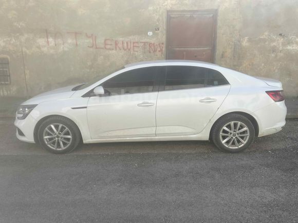 Sahibinden Renault Megane 1.5 dCi Touch 2019 Model 