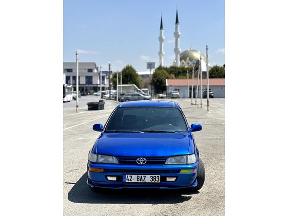efsane kasa Toyota Corolla 1.6 XEi yeni muayene ekstralı Efsane güzeli