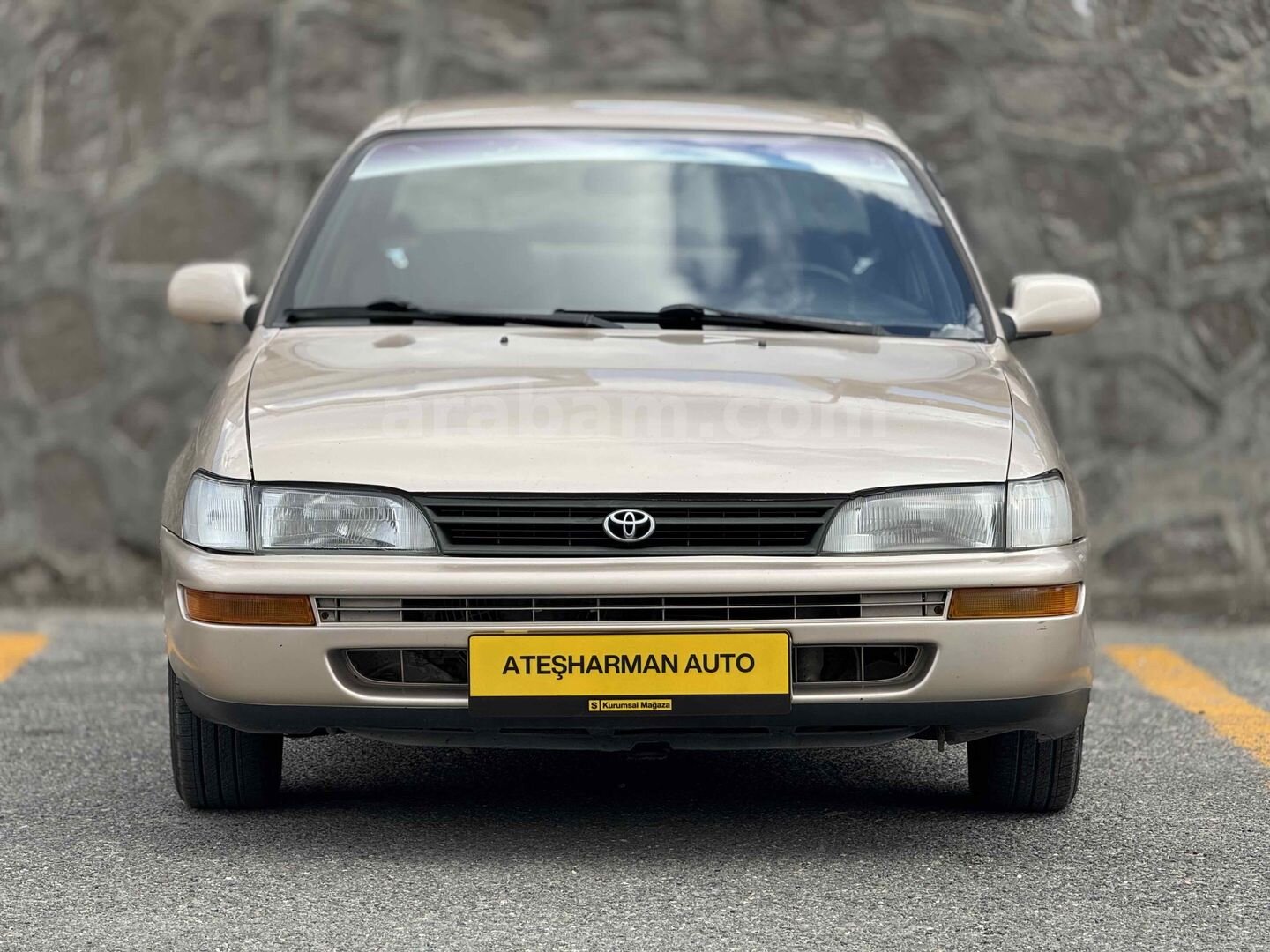 Galeriden Toyota Corolla 1.6 XEi 1996 Model Niğde 370.000 km Şampanya 3