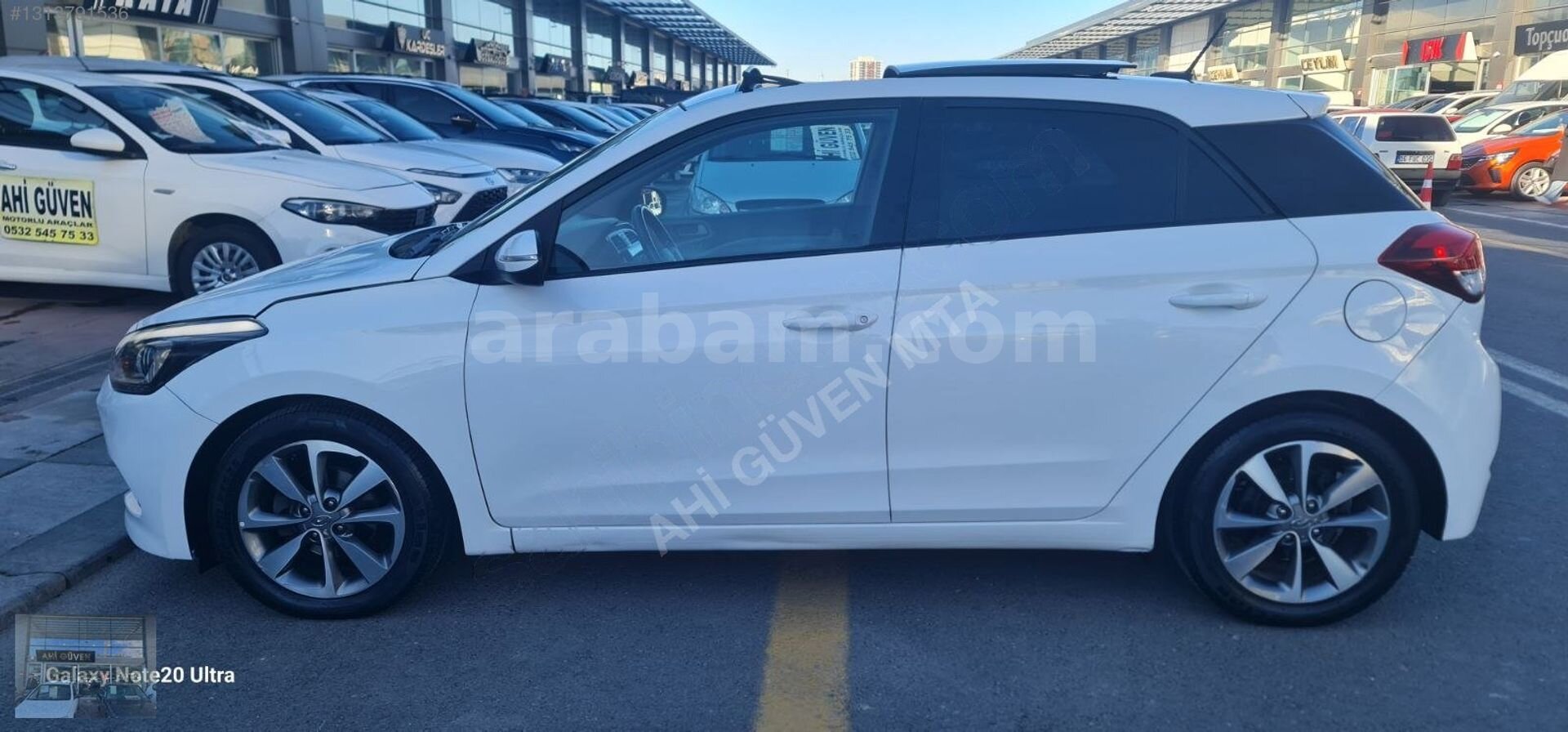 Galeriden Hyundai i20 1.4 MPI Elite Smart 2017 Model Ankara 142.000 km Beyaz 7