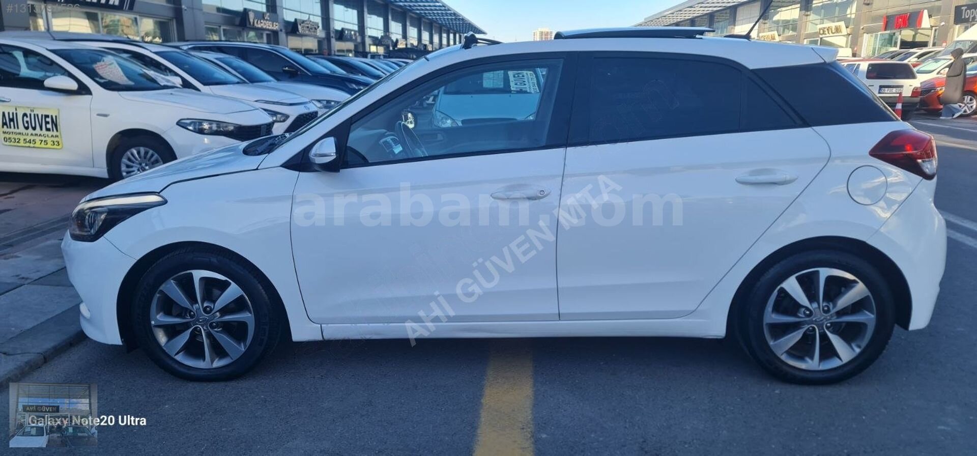 Galeriden Hyundai i20 1.4 MPI Elite Smart 2017 Model Ankara 142.000 km Beyaz 2