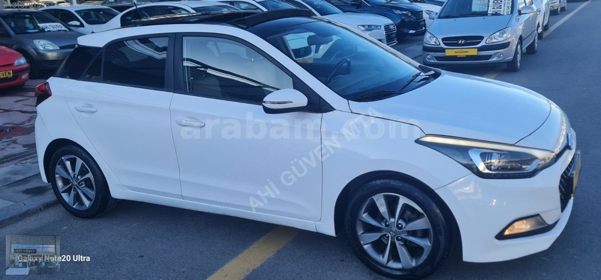 Galeriden Hyundai i20 1.4 MPI Elite Smart 2017 Model Ankara 142.000 km Beyaz 4