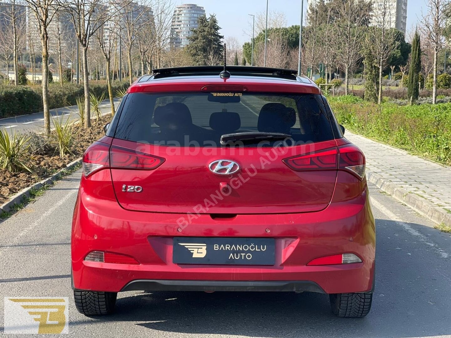 Galeriden Hyundai i20 1.4 MPI Elite Smart 2017 Model İstanbul 178.000 km Kırmızı 5
