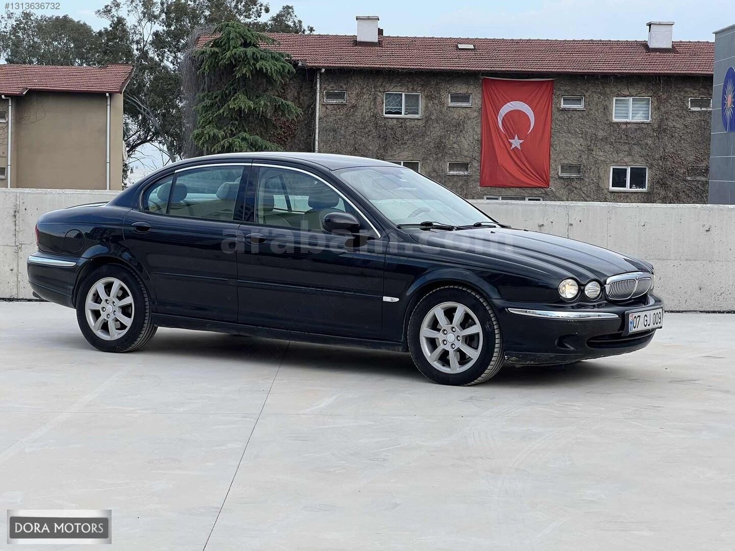 Galeriden Jaguar X-Type 2.5 SE High 2005 Model Antalya 243.000 km Siyah 3