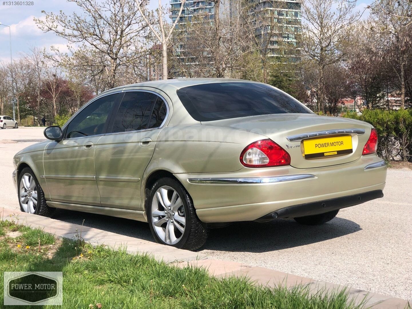 Galeriden Jaguar X-Type 2.1 Executive 2009 Model Ankara 164.000 km Bej 7