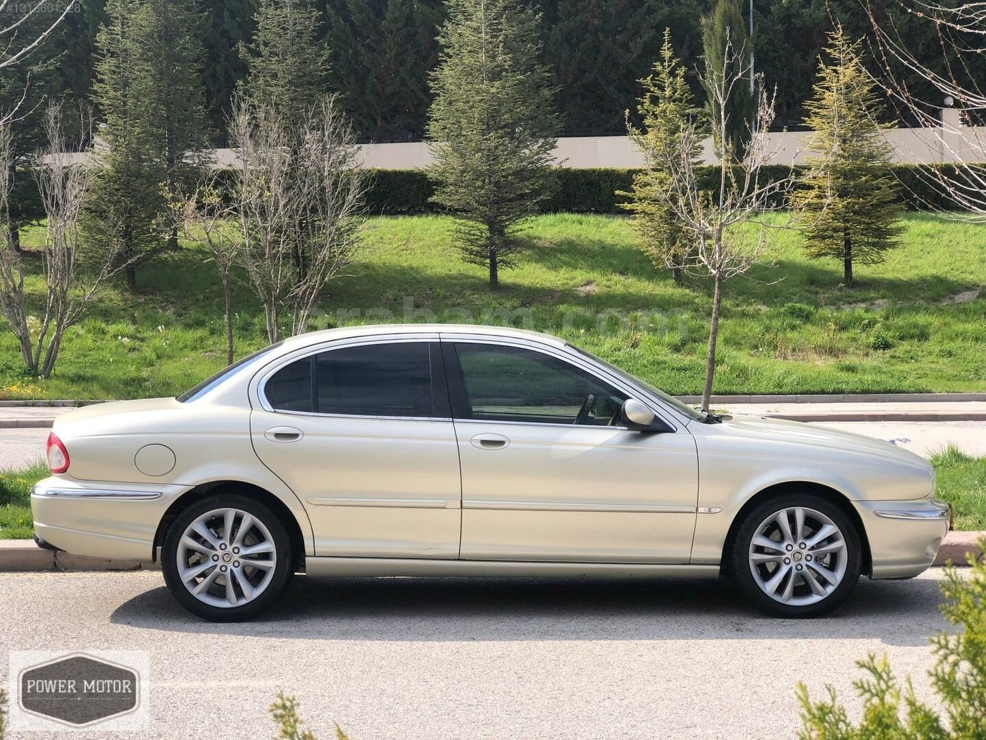 Galeriden Jaguar X-Type 2.1 Executive 2009 Model Ankara 164.000 km Bej 2